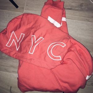 NYC CROPPED 1987 SWEATSHIRT